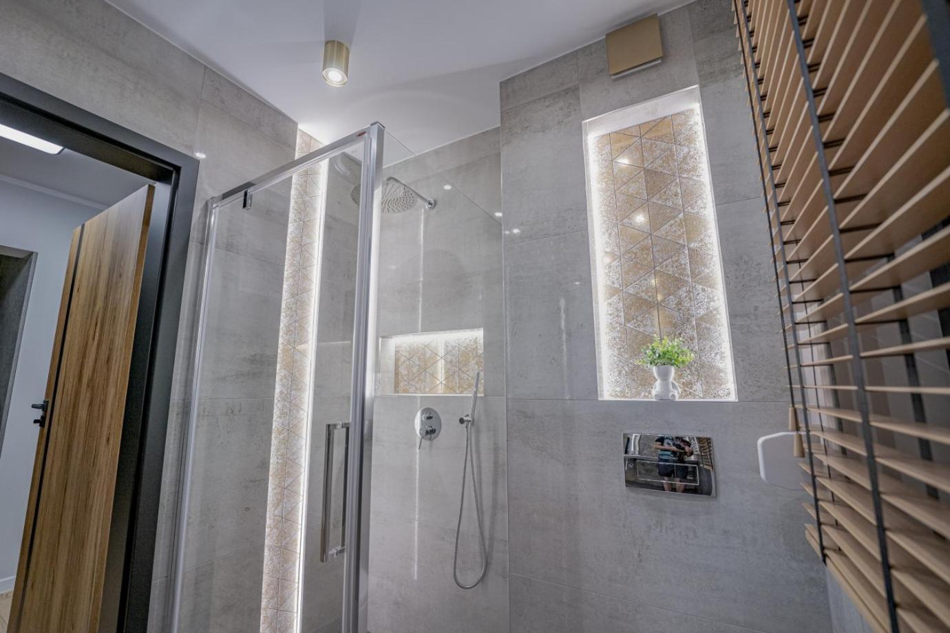 Apartament W Cieplicach Platinium Jelenia Gora Dış mekan fotoğraf